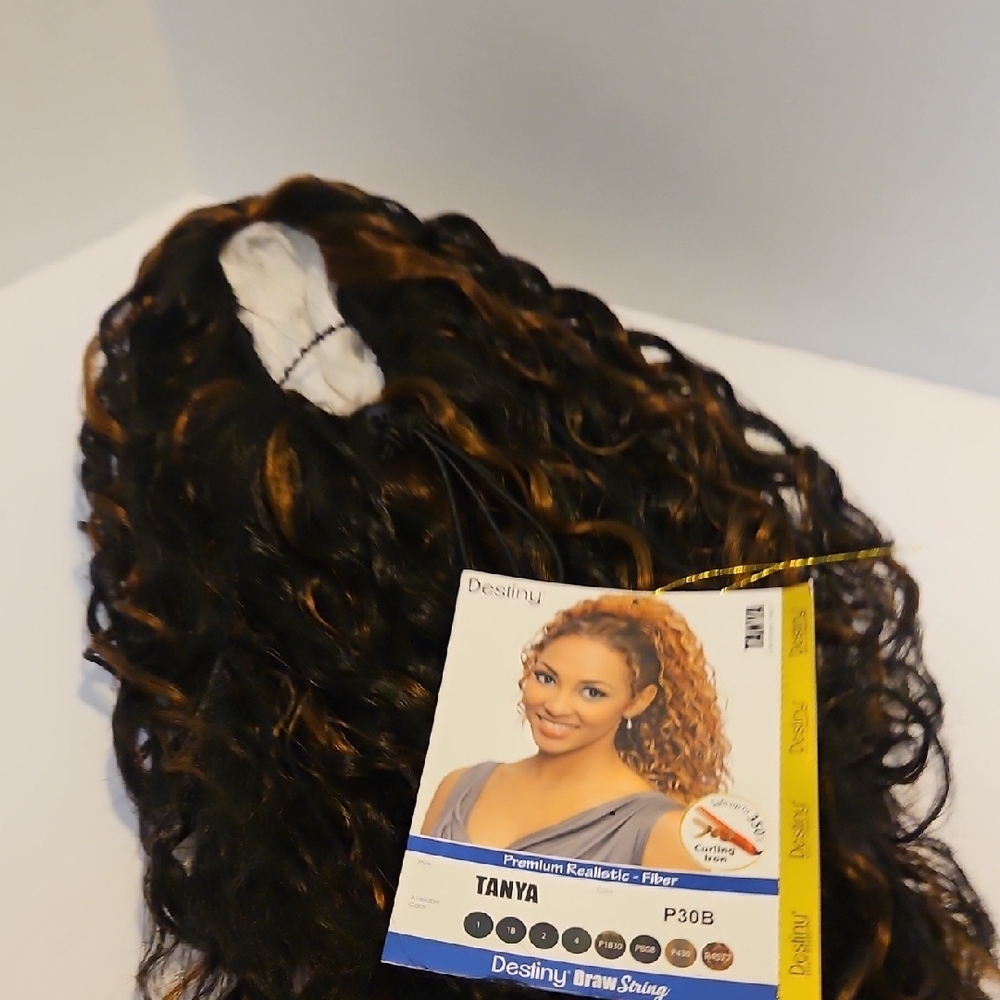 Destiny Drawstring Ponytail - Picture 7 of 7